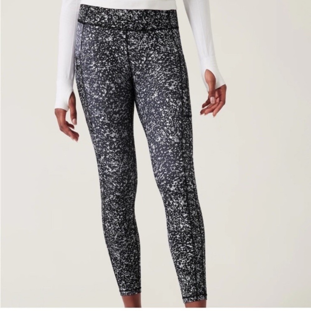 Athlete Ultimate Stash 7/8 Tight black white leggings Sz S